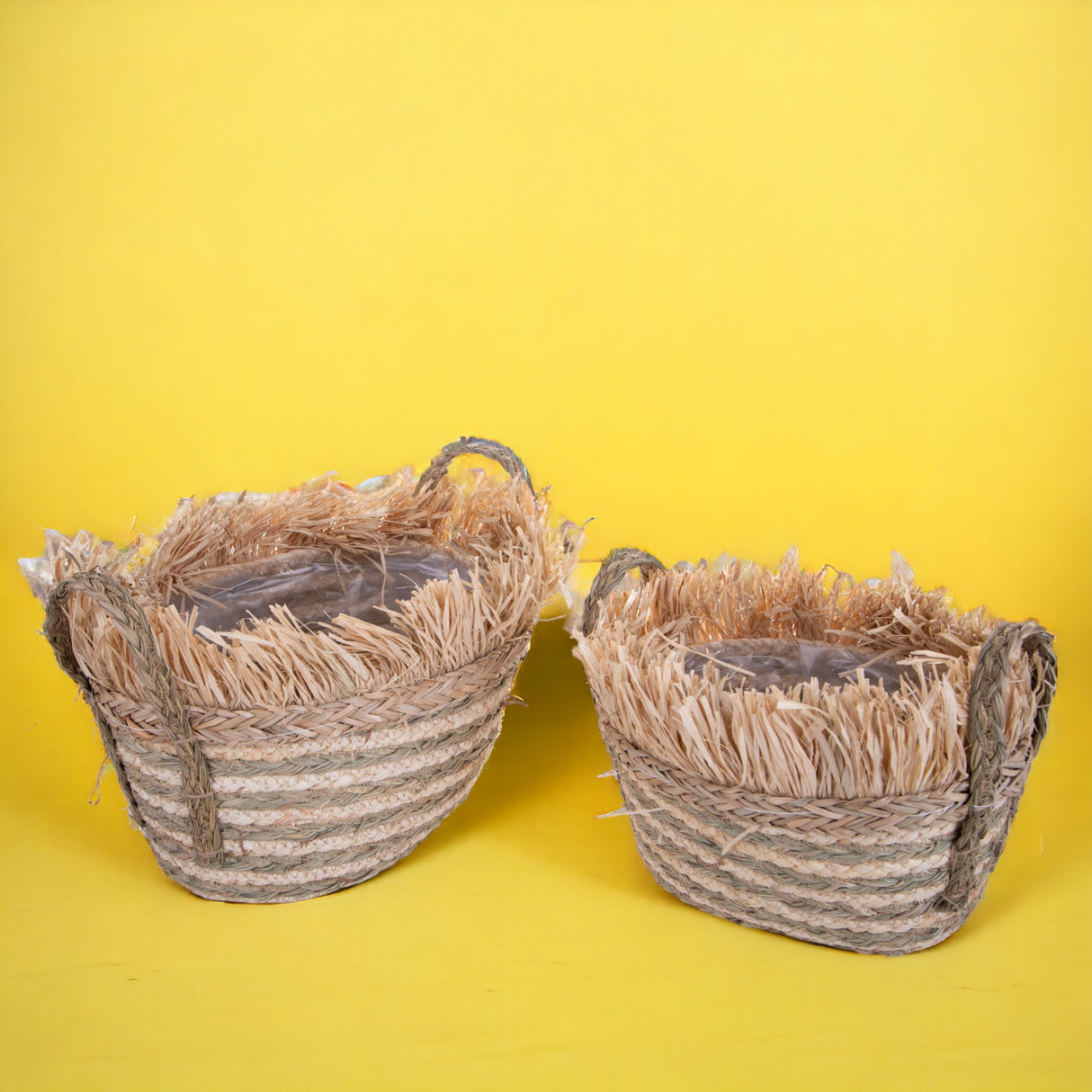 Set di 2 Cesti Ovali con Rafia • 23 cm