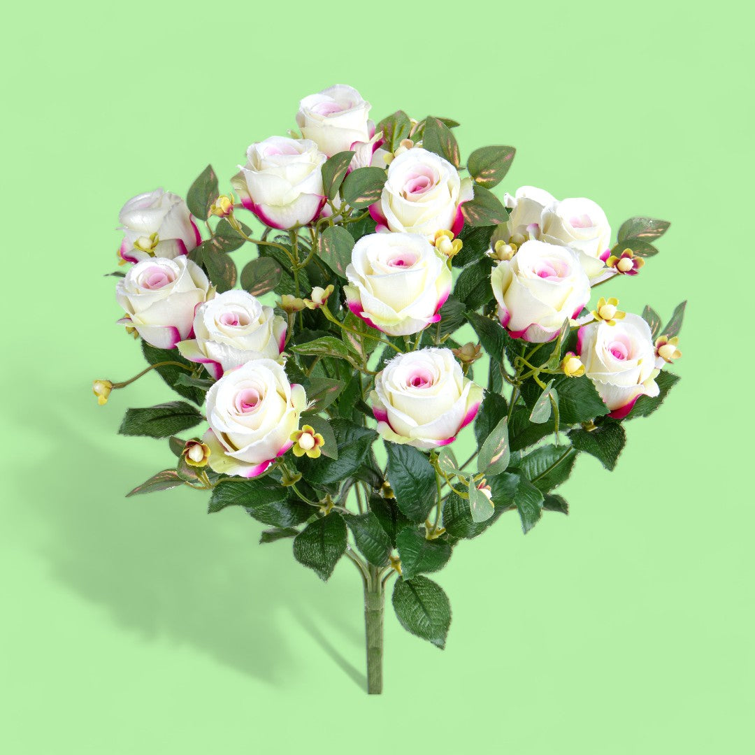Bouquet artificiale rose boccio e hiperycum per 13 fiori • 53 cm
