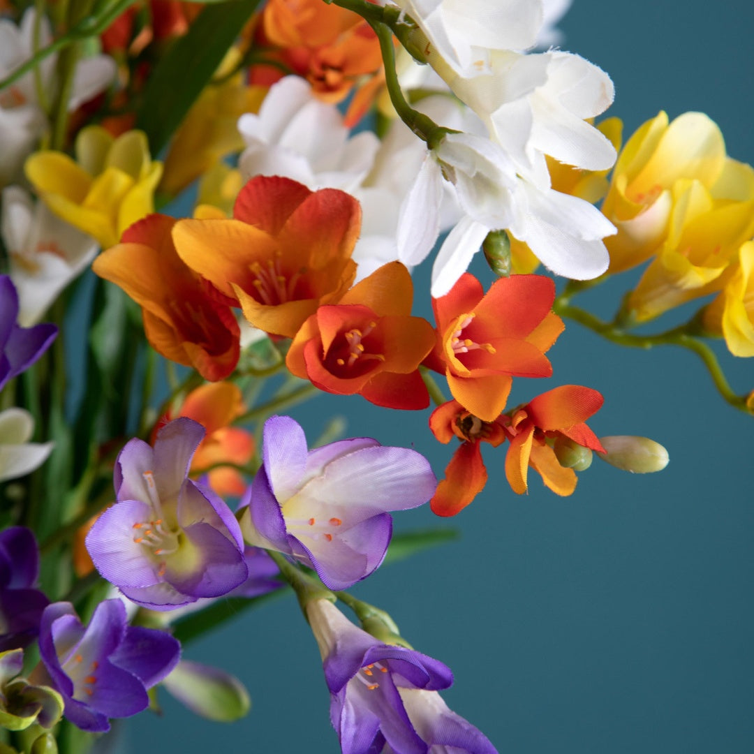 8 Pezzi • Fiore di Fresia artificiale composta da 2 fiori • 69 cm