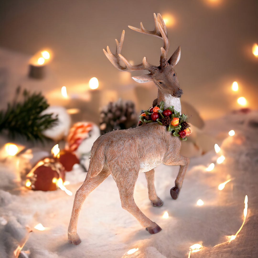 Renna in Piedi con Ghirlanda Frutta • 53 cm