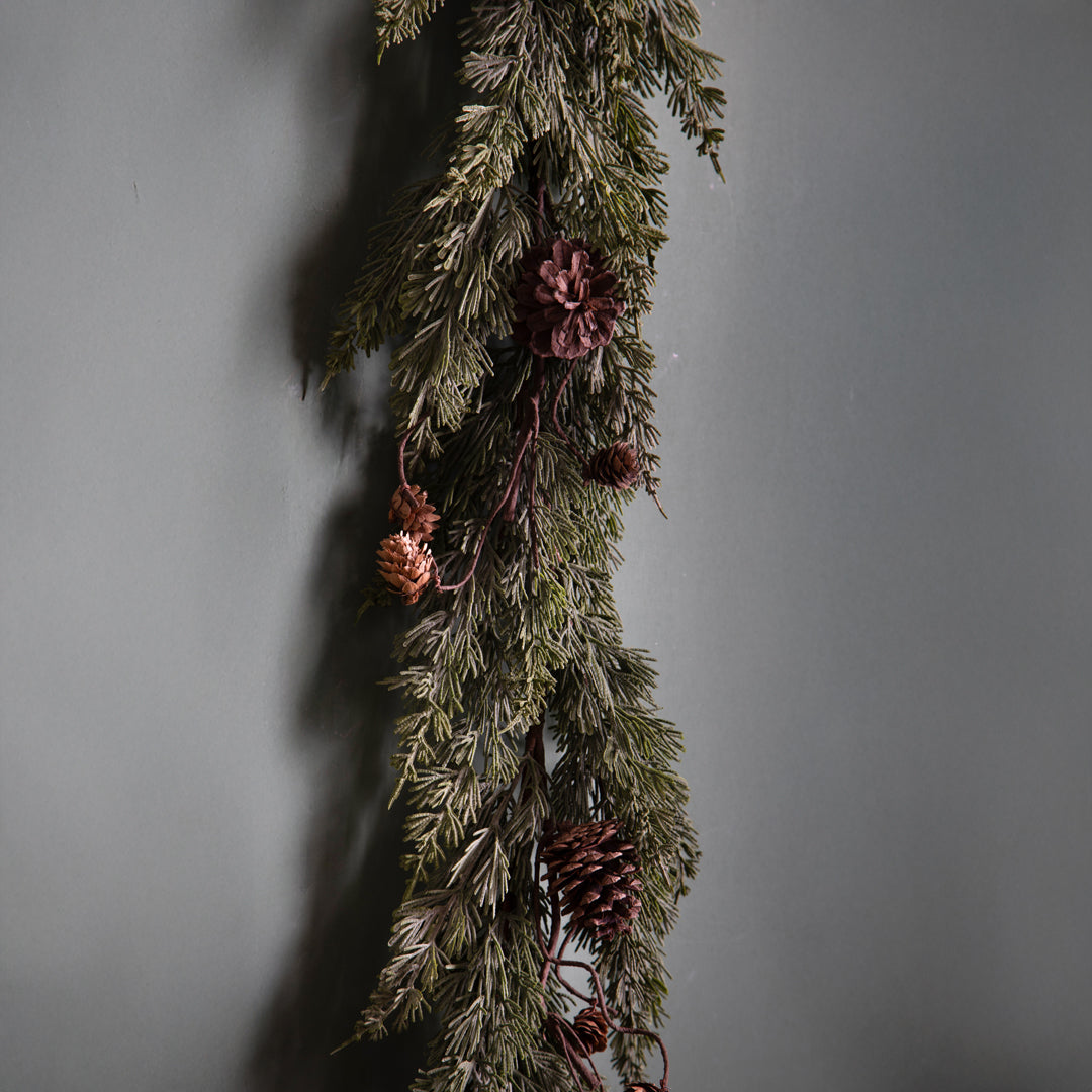 Ghirlanda con Cipresso E Pigne 120T • 25 cm • 4 Pezzi