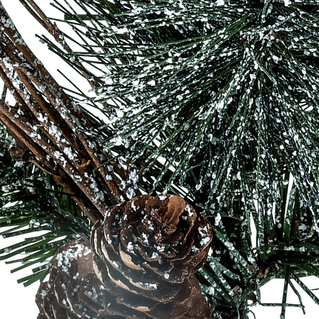 Pezzi 24 • Pino con neve t. • H 33 cm