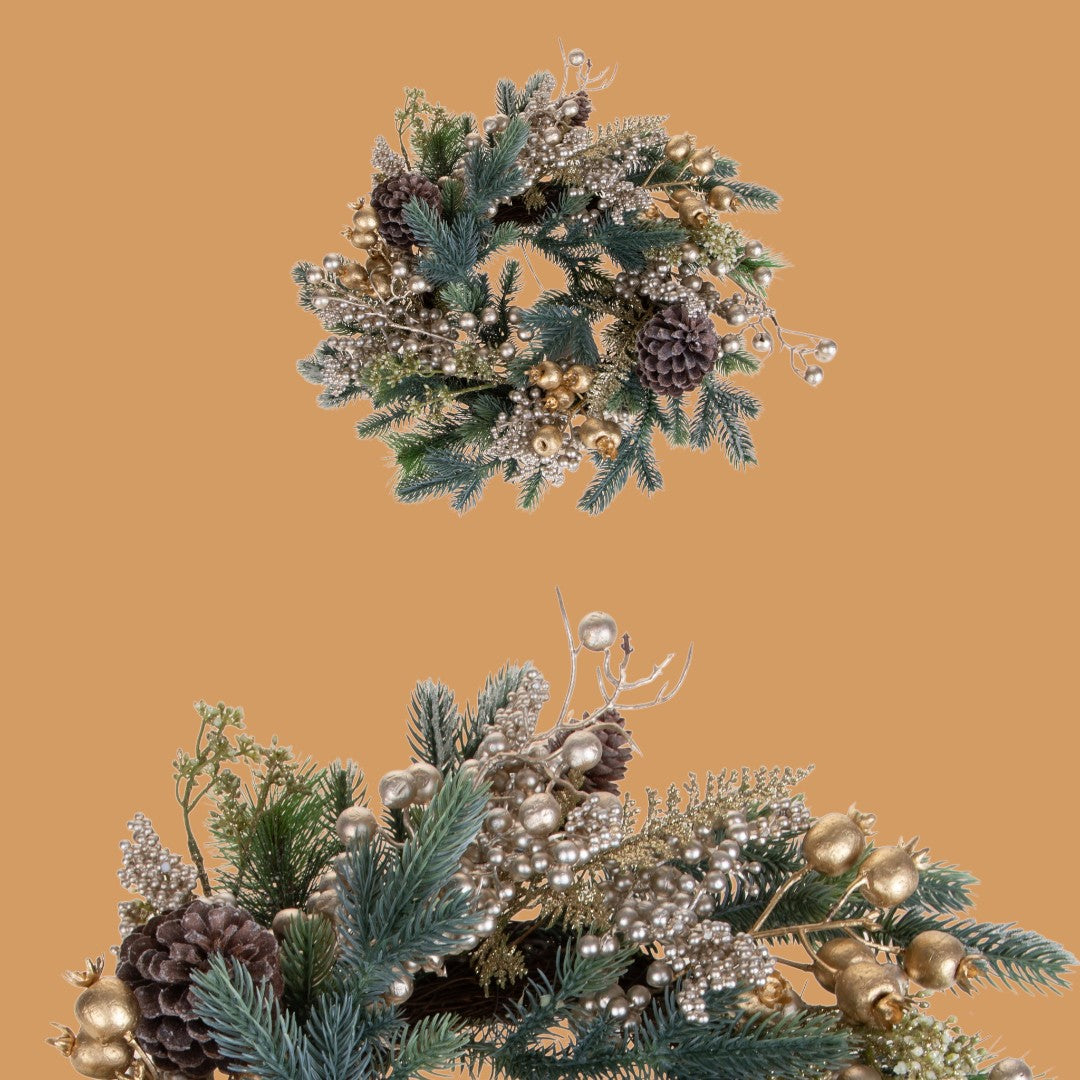 Corona conAbete ilex e pigne • H 10 cm
