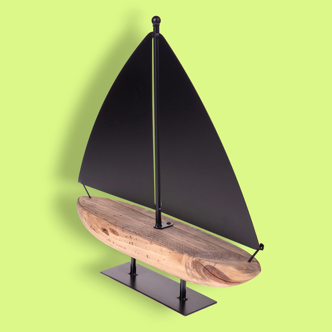 Barca con vele in metallo • 48 cm