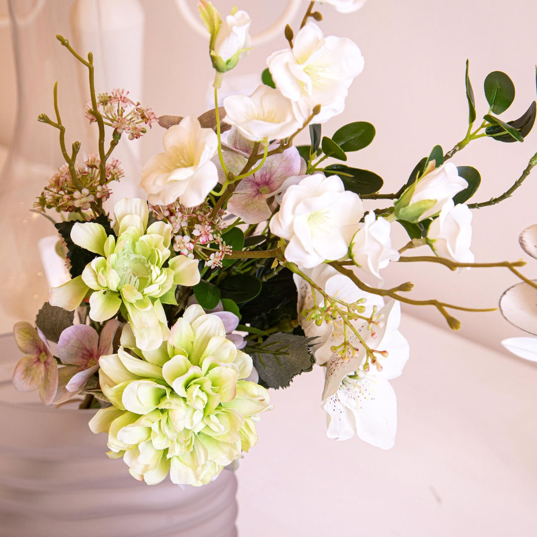 Bouquet artificiale legato con helleborus • 51 cm