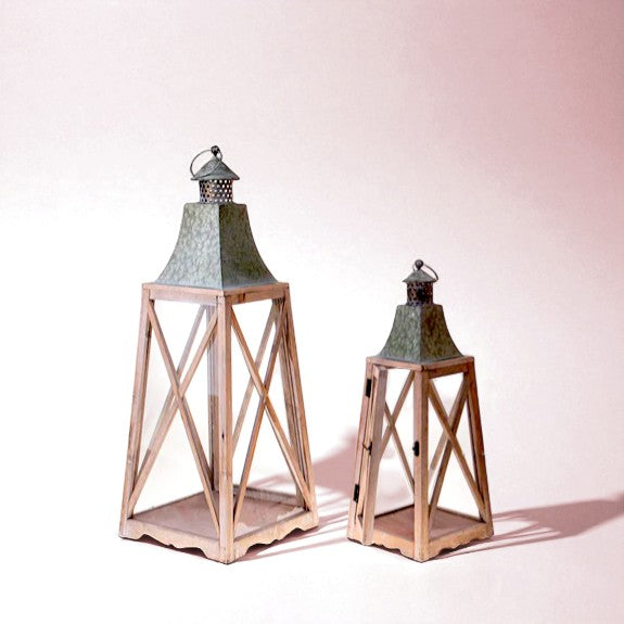 Set e due lanterne in legno • 75 cm