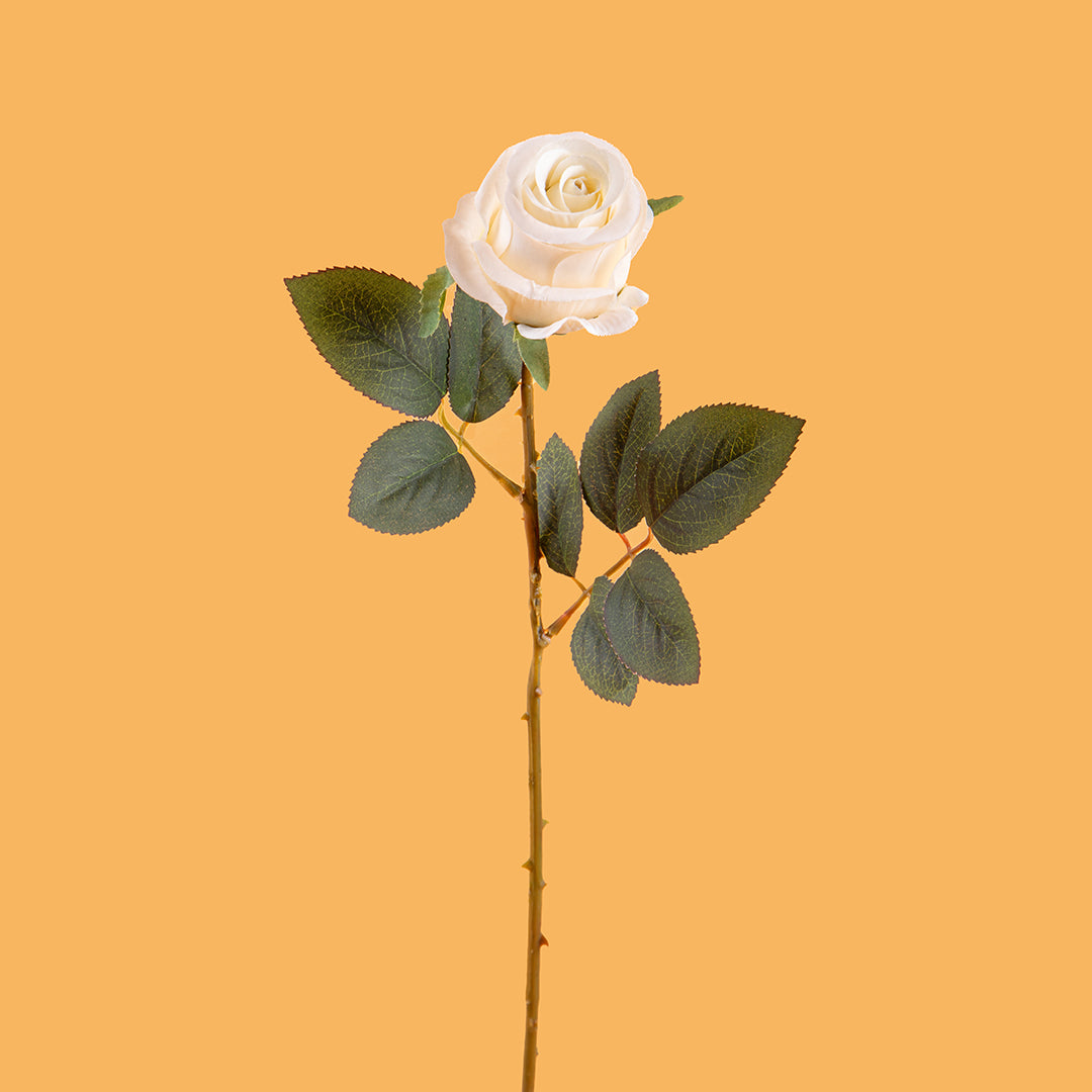 8 Pezzi • Rose artificiali in boccio • 63 cm