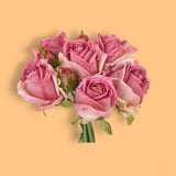 Bouquet con rose artificiale real touch • 22 cm