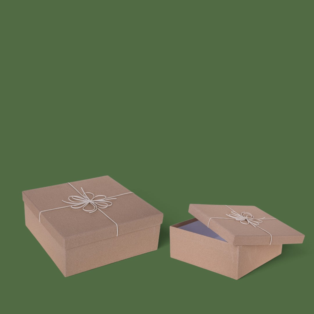 scatole 0x1-8x1 quad. fiocco • H 12 cm