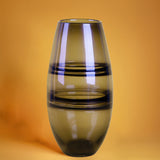 Vaso decorato con linee • 33 cm