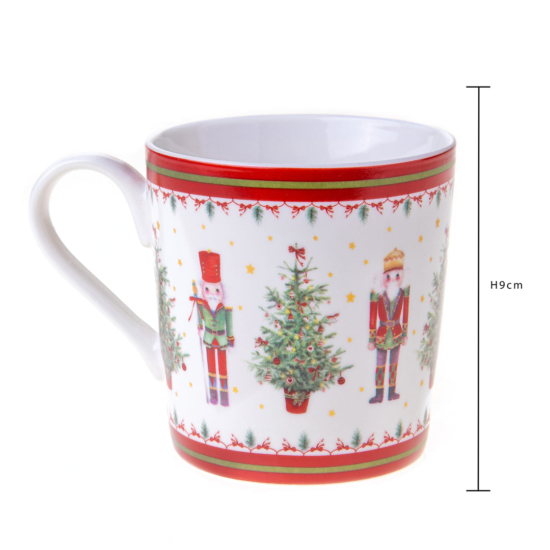 Pezzi 3 • Tazza con schiaccianoci • H 9 cm