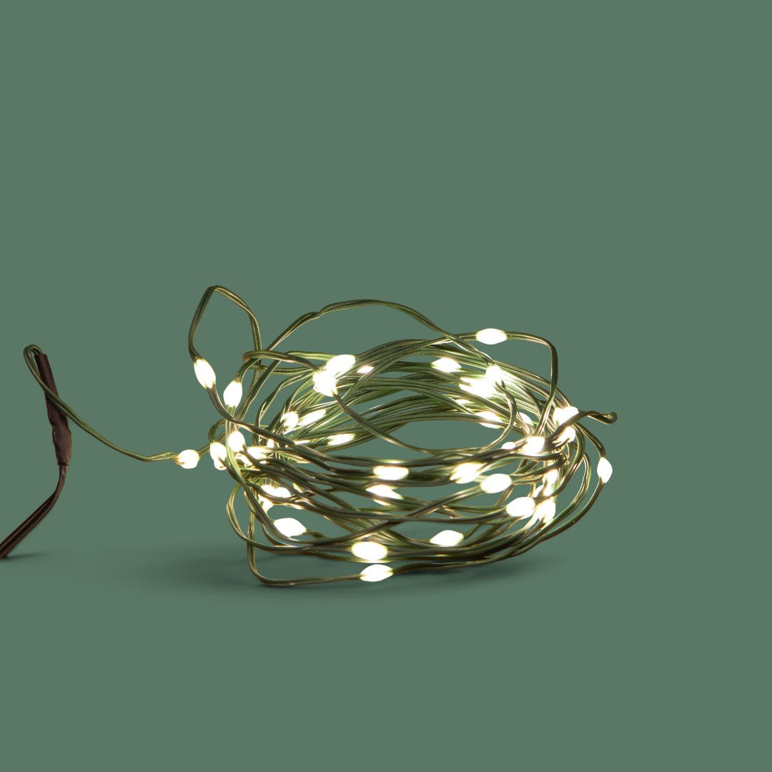 Miniled 5 mt 50 led uso da esterno con batt • H 500 cm