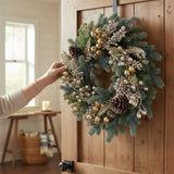 Corona conAbete ilex e pigne • H 10 cm